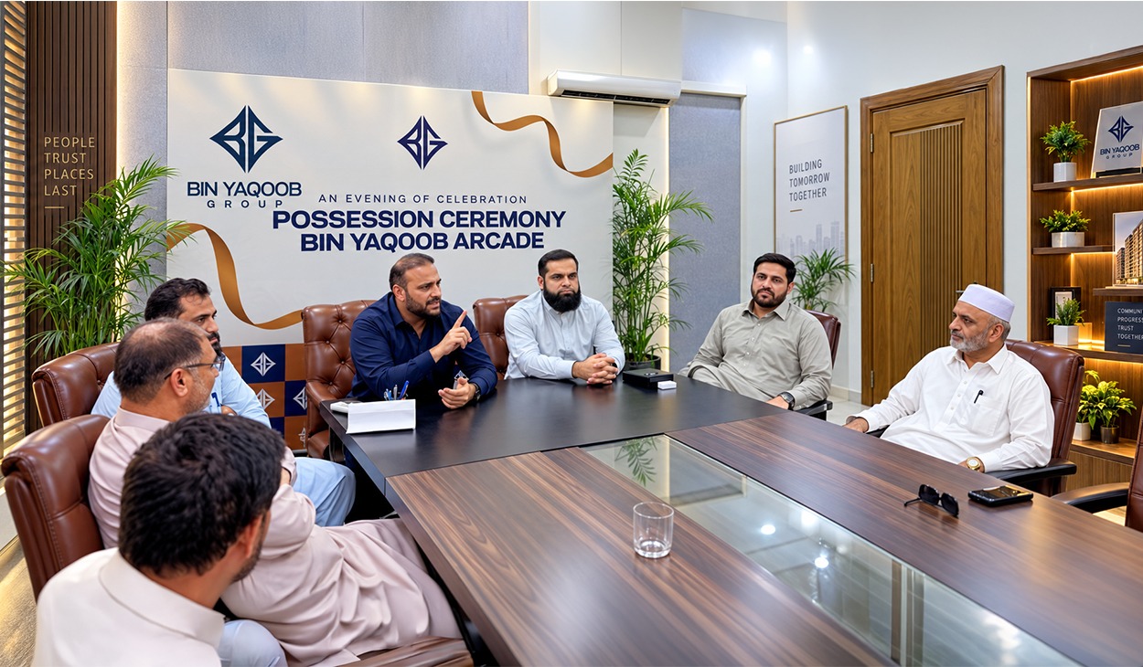 Bin Yaqoob Arcade retail owners receive keys at possession ceremony